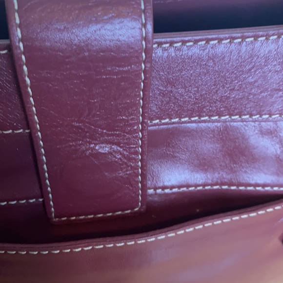 Hype Leather Rectangular Structured Bag. - Picture 13 of 16